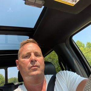 Meet your Posher, Rob